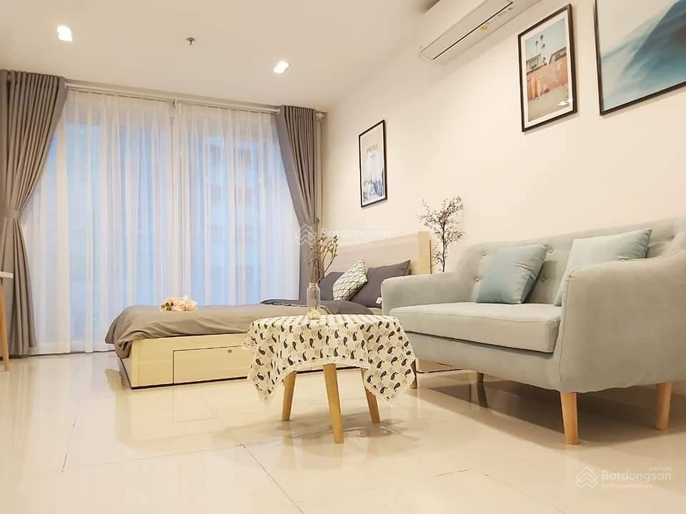 Bán căn hộ chung cư oficetel Sky Center, 2 tỷ750 36m2, 1PN, 1WC, nội thất đầy đủ, uy tín