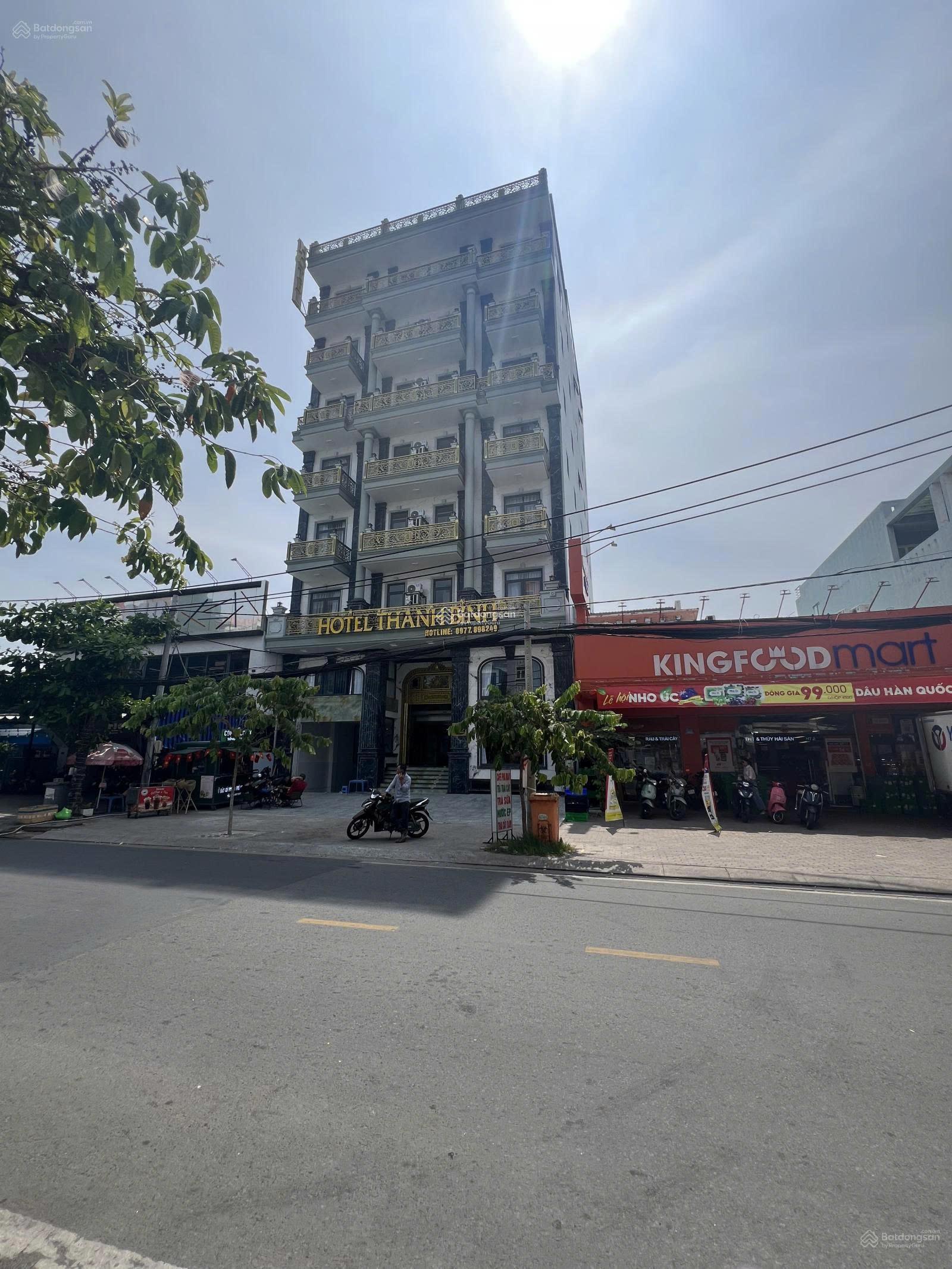 Bán CHDV MT Lâm Văn Bền, Tân Thuận Tây, Quận 7. DT: 14x20m. Hầm-8 tầng HĐT: 500 triệu. Giá: 75 tỷ