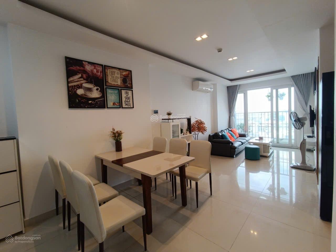 Cho thuê căn hộ 2PN, 80m2 tại Sky Center, chỉ với 16 triệu VND , Đầy đủ nội thất vào ở liền