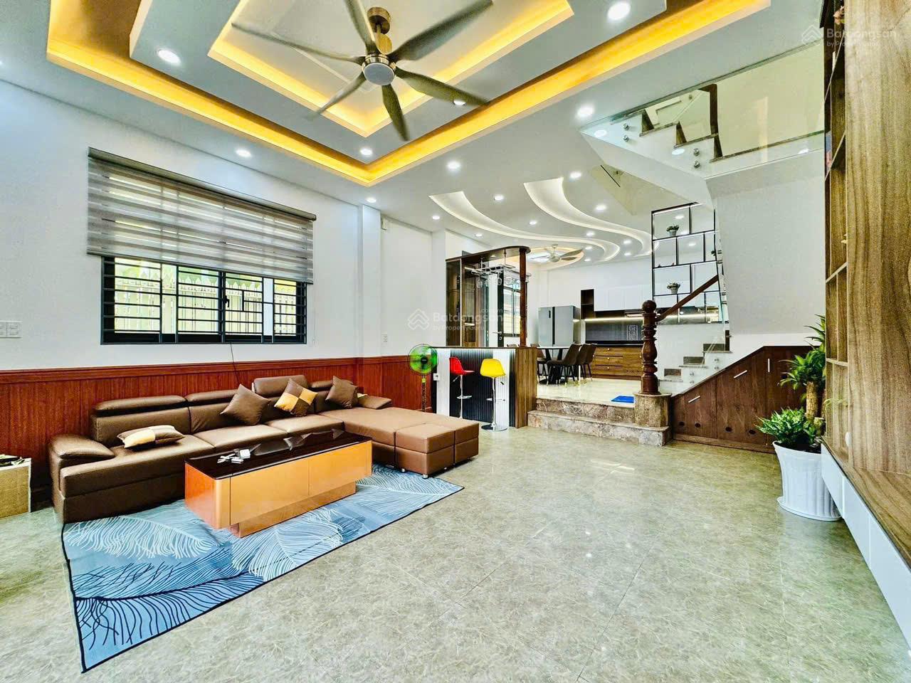 Chính chủ bán nhà 70m2 Huỳnh Tấn Phát, Phú Thuận, Q7. Gần cầu Phú Mỹ, giá 3 tỷ590tr sổ hồng riêng