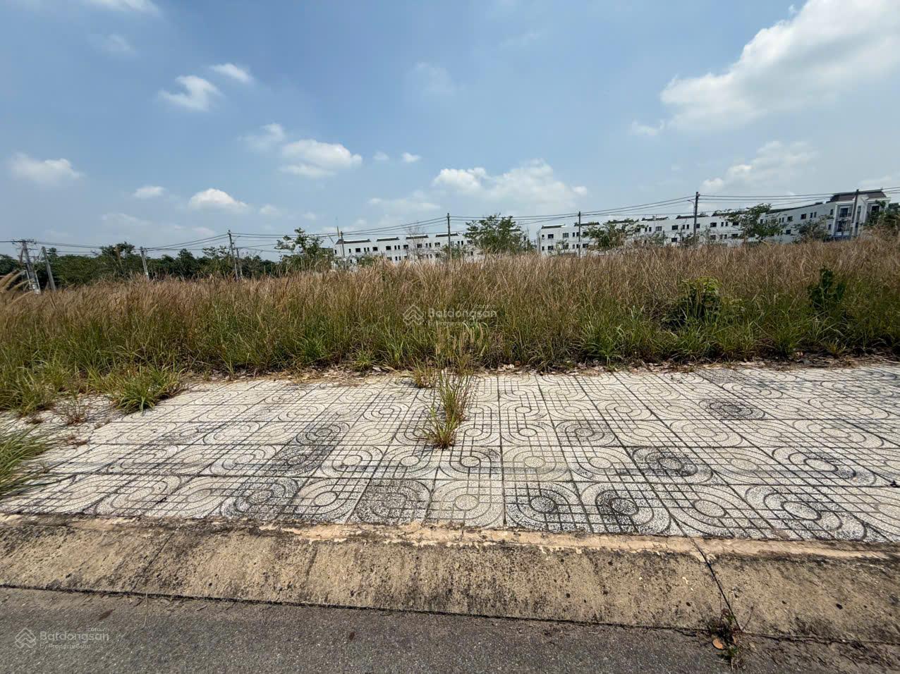 Bán  lô đất 100m2 nam long 2,Trừ Văn Thố, Bàu Bàng, Bình Dương diện tích 100m2 giá 1.7 tỷ