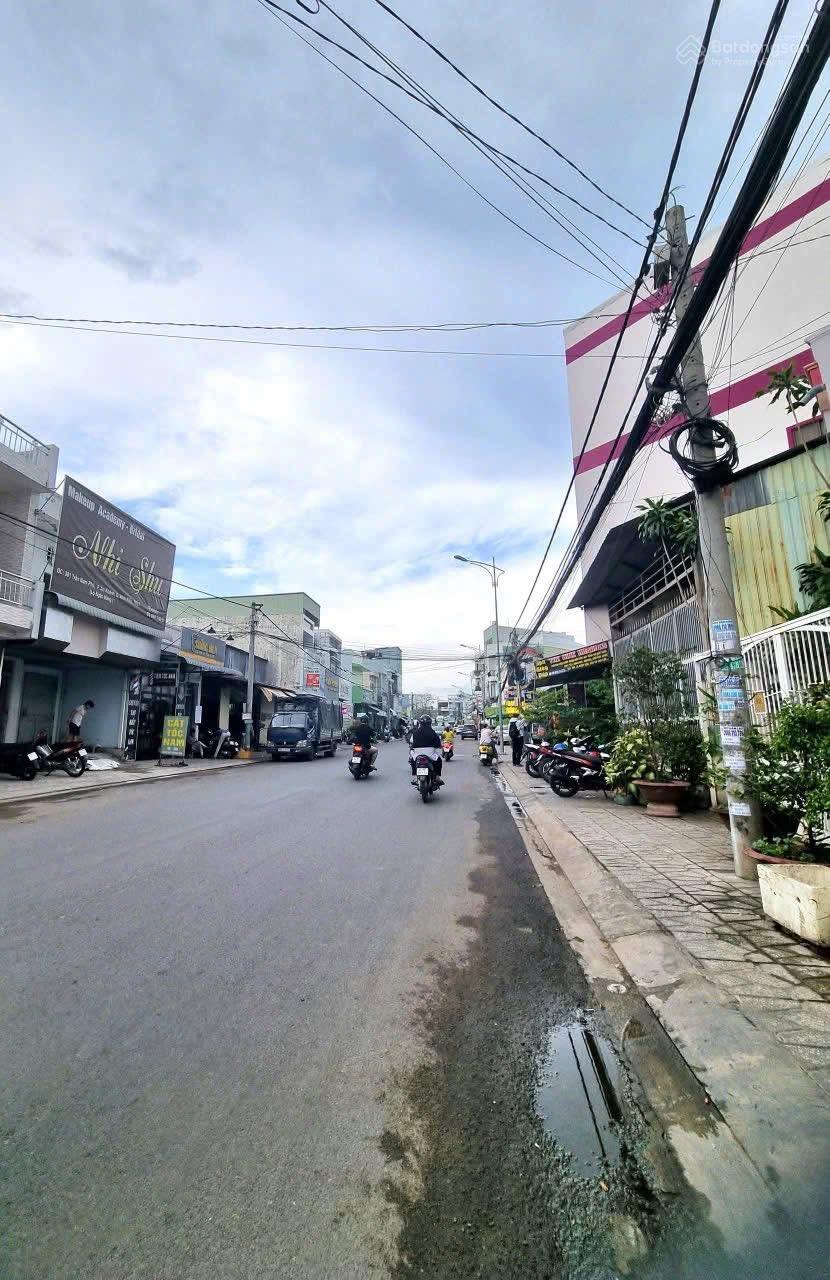 Bán cặp nền đường Trần Nam Phú, Gần Bờ Hồ Bún Xáng, Gần Đại Học Y Dược