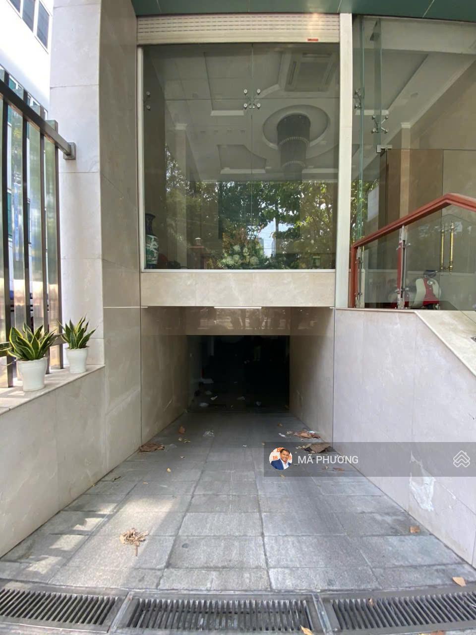 Bán Building MT Nguyễn Thị Minh Khai P. Đa Kao, Quận 1. Góc 2MT Bán Building MT Nguyễn Thị Minh Khai P. Đa Kao, Quận 1. Góc 2MT