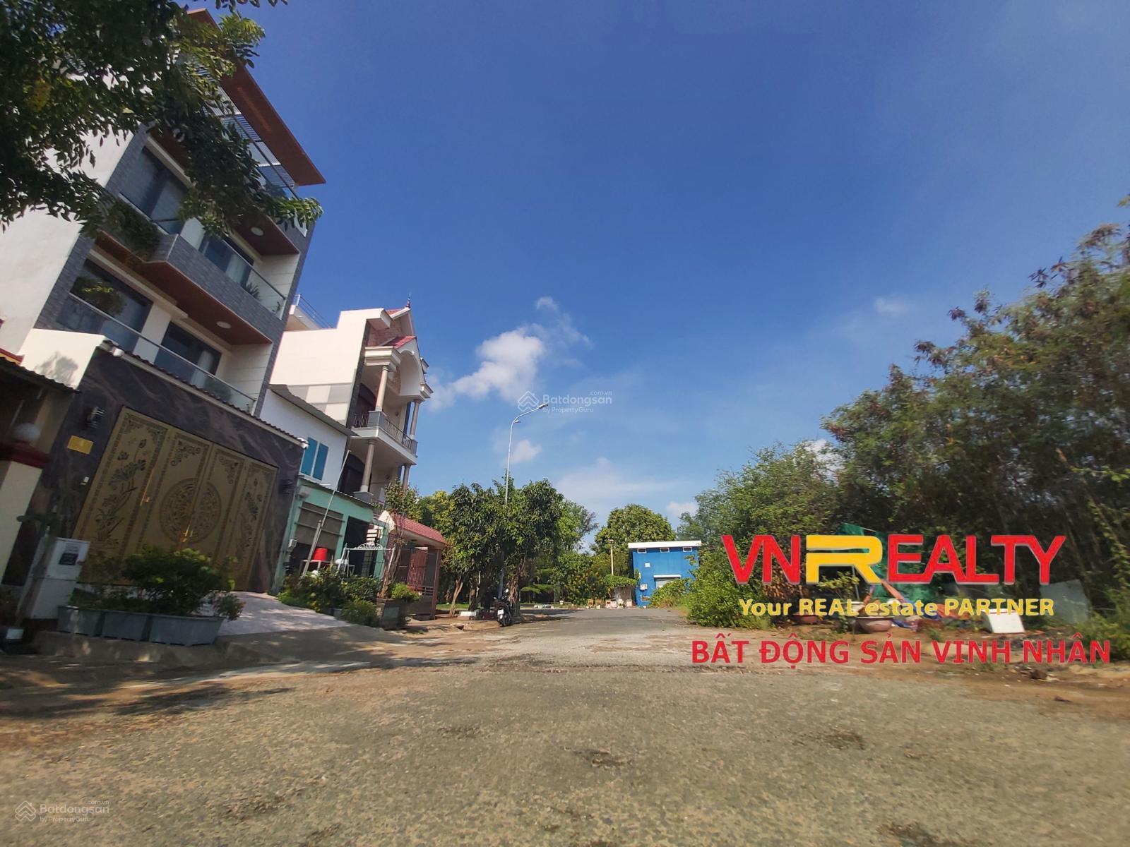 14 tỷ TL nhà 3,5 tấm 5x18m mới xây có thang máy khu dân cư Phú Mỹ Phạm Hữu Lầu 14 tỷ TL nhà 3,5 tấm 5x18m mới xây có thang máy khu dân cư Phú Mỹ Phạm Hữu Lầu