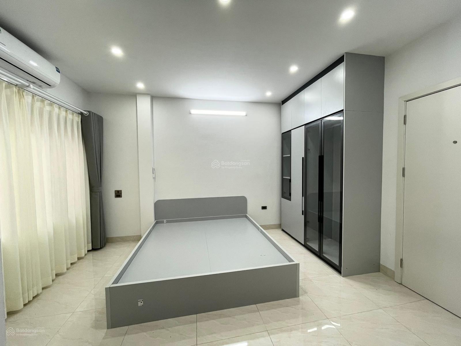 Siêu phẩm phân lô quân đội Định Công Thượng - ô tô đỗ cửa - nhà 5 tẩng chắc chắn đầy đủ công năng Siêu phẩm phân lô quân đội Định Công Thượng - ô tô đỗ cửa - nhà 5 tẩng chắc chắn đầy đủ công năng