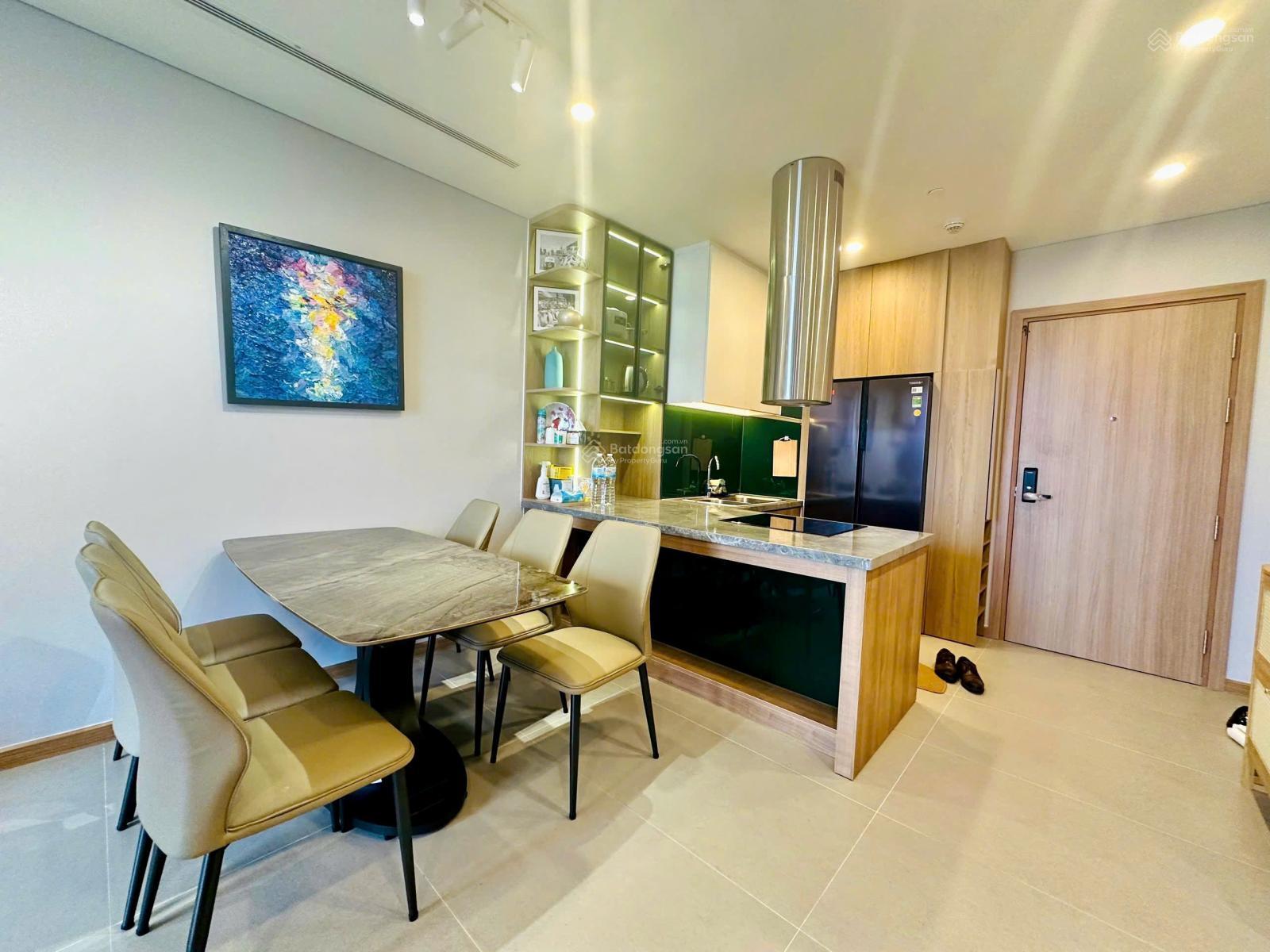 Bán căn 2PN 68 m2, tầng 16, view sông Hàn và pháo hoa, full nội thất, cho thuê 23 triệu/tháng