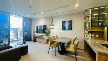Bán căn 2PN 68 m2, tầng 16, view sông Hàn và pháo hoa, full nội thất, cho thuê 23 triệu/tháng