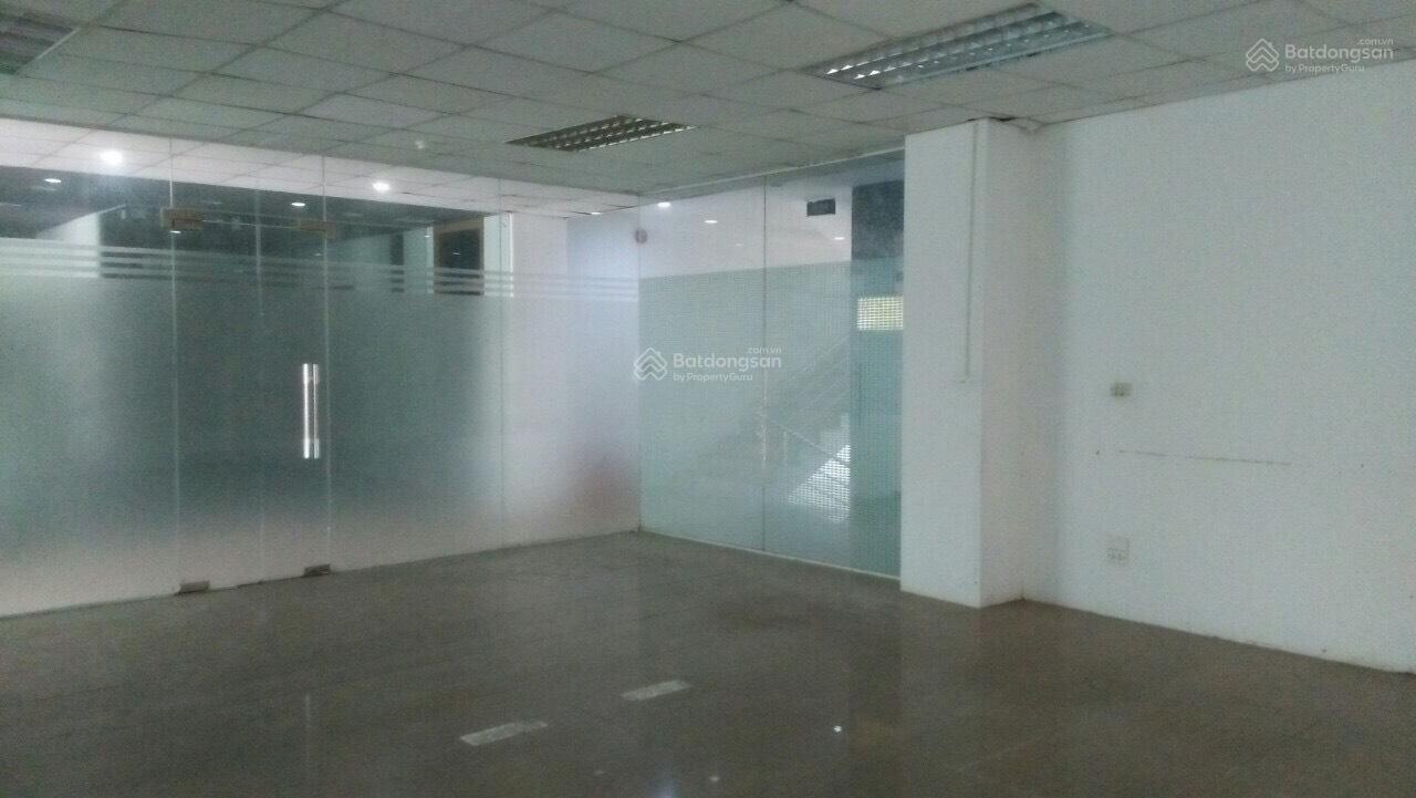 Cho thuê cả nhà phố Trần Duy Hưng, Cầu Giấy, Hà Nội, DT 70m2 x 5,5 tầng, TM, giá 70tr/tháng