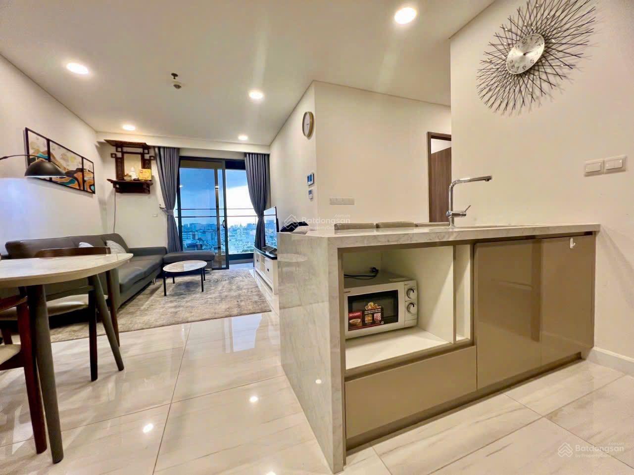 Cho thuê căn hộ Screc Tower, 82M2, căn góc, 2pn, 2wc, nhà đẹp, 14tr/tháng, LH 0932 874 *** - Hoà