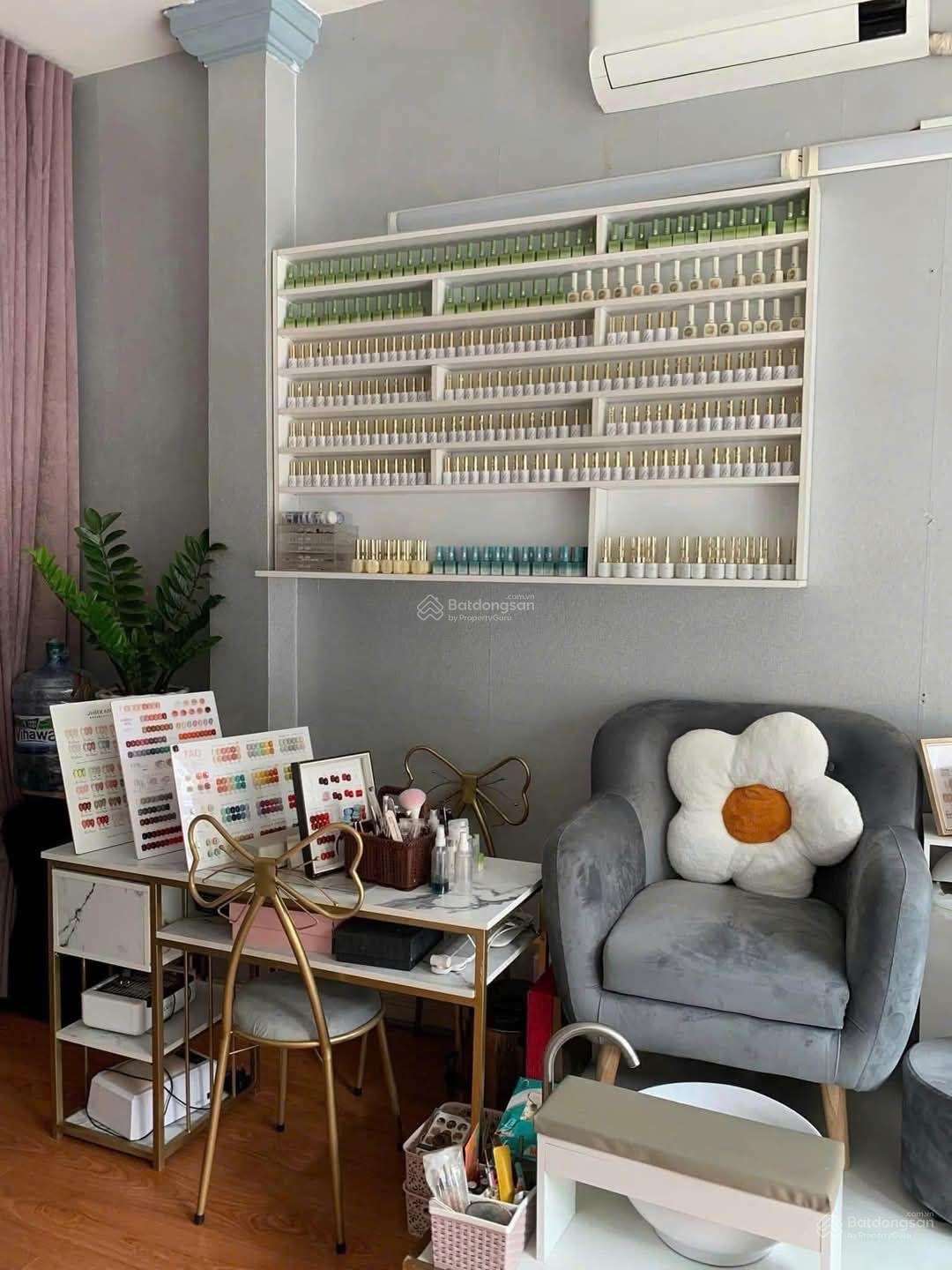 TÔI CHÍNH CHỦ BÁN NHÀ 830 TRIỆU NẰM Ở ĐƯỜNG NGUYỄN CỮU PHÚ XÃ TÂN KIÊN BÌNH CHÁNH