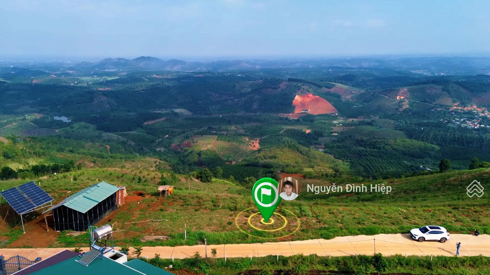 Bán đất TP Gia Nghĩa - 7ha đất view đẹp, sổ hồng riêng, có nhà, ao, vườn cà phê, 7.5 tỷ Bán đất TP Gia Nghĩa - 7ha đất view đẹp, sổ hồng riêng, có nhà, ao, vườn cà phê, 7.5 tỷ