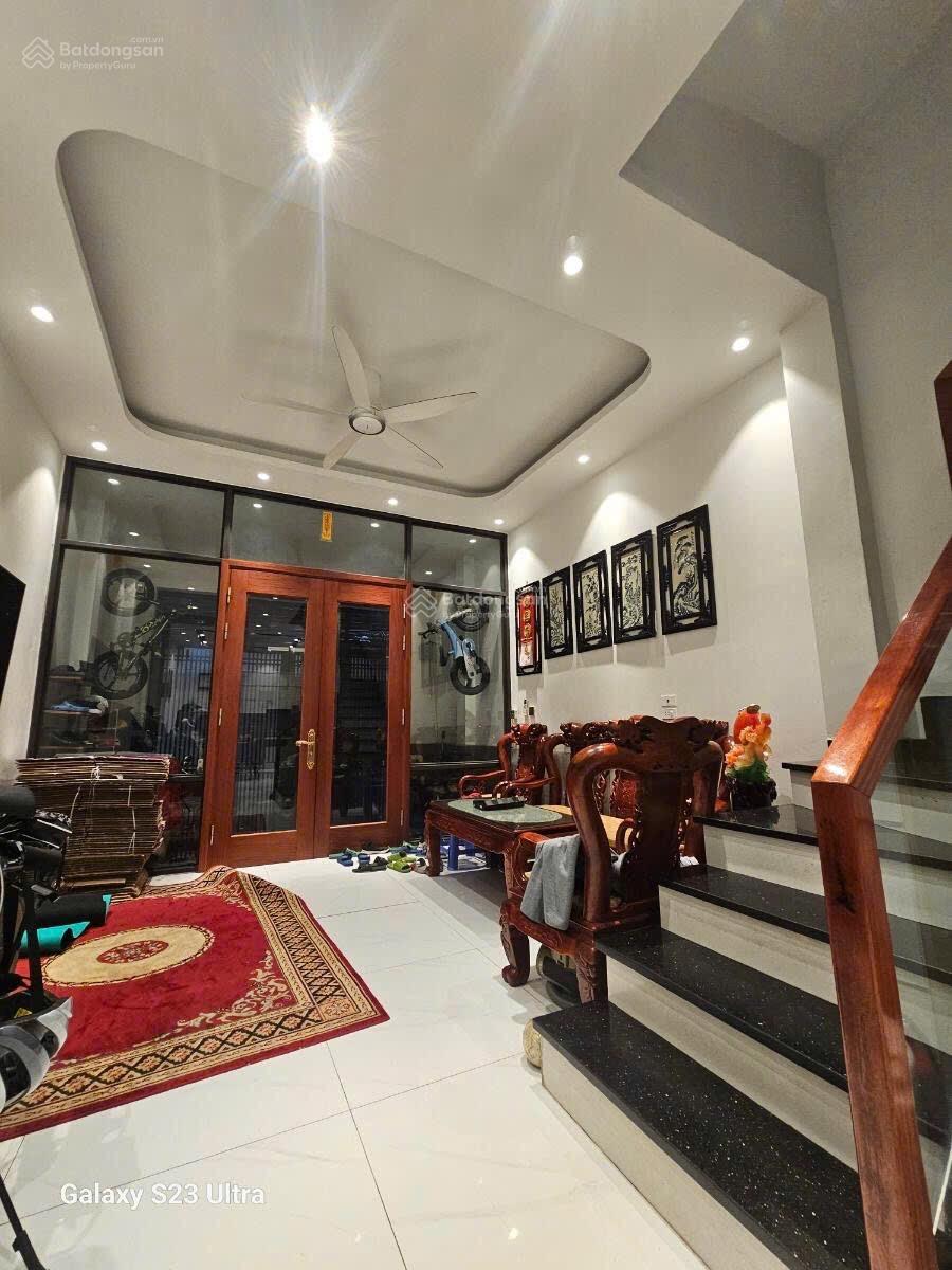 Chính chủ bán liền kề Tân Tây Đô đường 39m - đã hoàn thiện cơ bản - dòng tiền 200tr - chỉ 15.6 tỷ