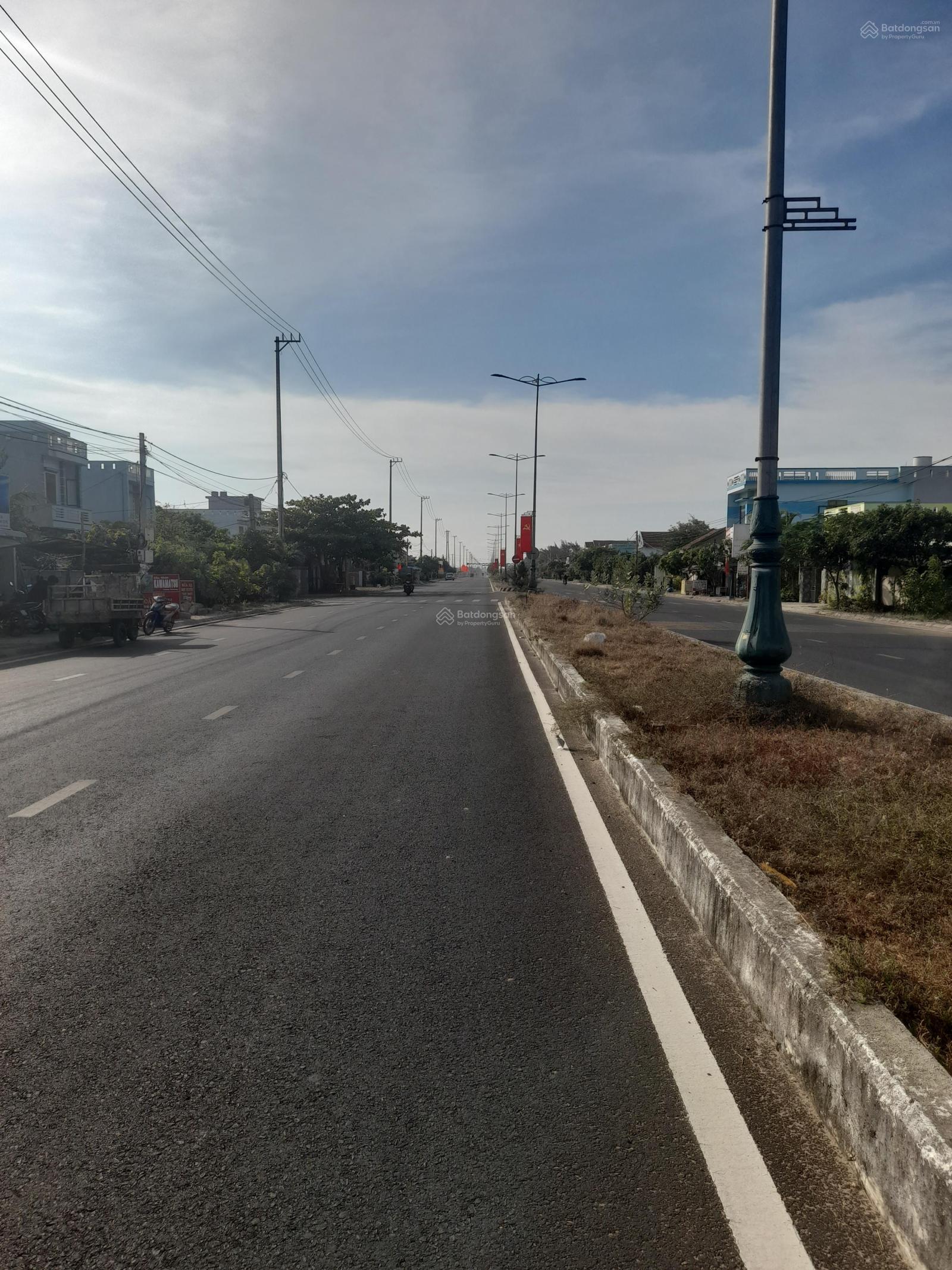 745m2 đất mặt tiền Hùng Vương, Hòa Hiệp Nam, Đông Hòa, gần Thép Hòa Phát 745m2 đất mặt tiền Hùng Vương, Hòa Hiệp Nam, Đông Hòa, gần Thép Hòa Phát