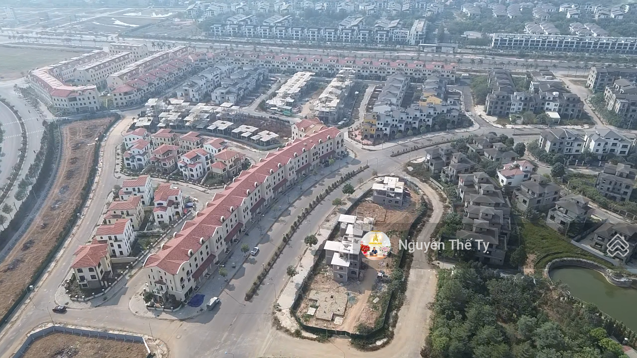 Biệt thự 445m2 lô góc vị trí rất đẹp dãy TT22 Nam An Khánh cần tìm chủ mới 13x tr/m2