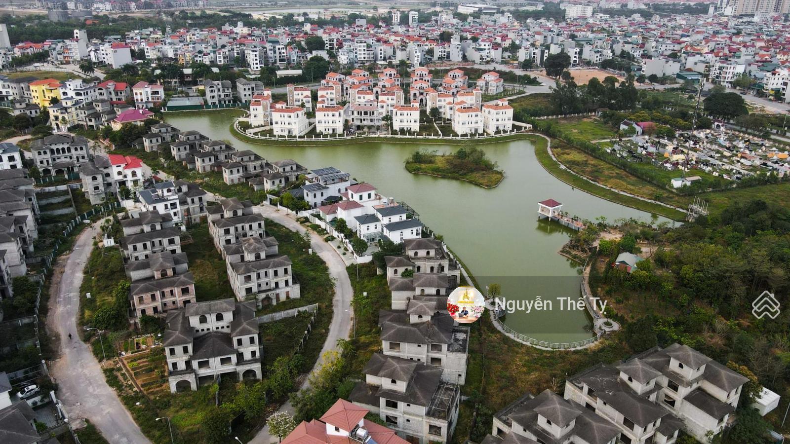 Bán nhanh căn BT 455m2 số 18 dãy hồ nhỏ TT 6 Nam An Khánh sau nhà view vườn hoa