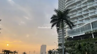 Chính chủ cần bán căn 1PN 61m2 rẻ nhất phân khúc, giá chỉ hơn 2 tỷ full nội thất, cách biển 150m