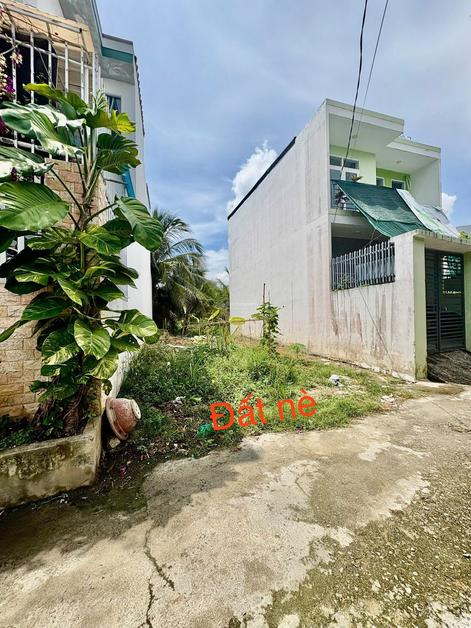 Bán lô đất Vĩnh Trung, cách 23/10 chỉ 500m, đường ô tô tới đất
