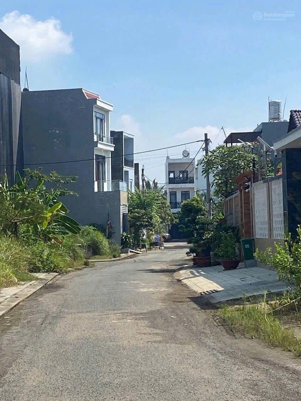 Bán nhanh 57m2 đất nền đường số 1, Long Trường, Quận 9, giá 3,3 tỷ