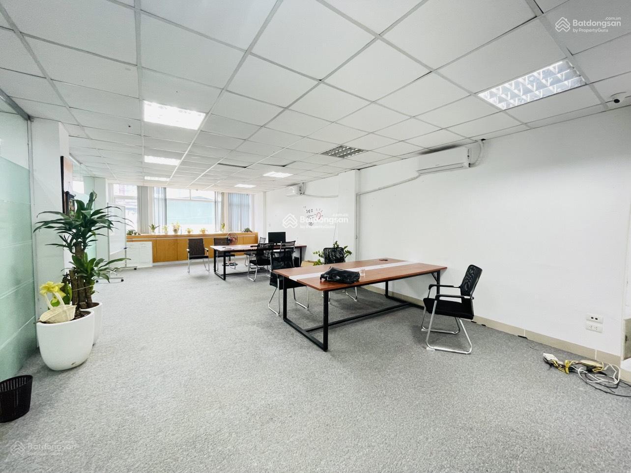 Cho thuê VP tòa Richy Tower Mạc Thái Tổ, DT 154m²-200m²-300m²-410m², giá 120 nghìn/m2/tháng