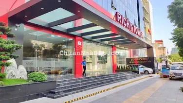Cho thuê VP tòa Richy Tower Mạc Thái Tổ, DT 154m²-200m²-300m²-410m², giá 120 nghìn/m2/tháng