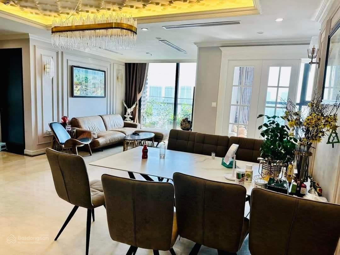 Vợ chồng em cần bán nhanh căn hộ chung cư 2 phòng ngủ 80 m2- toà Artemis giá 6,8 tỷ lh 0988 246 ***
