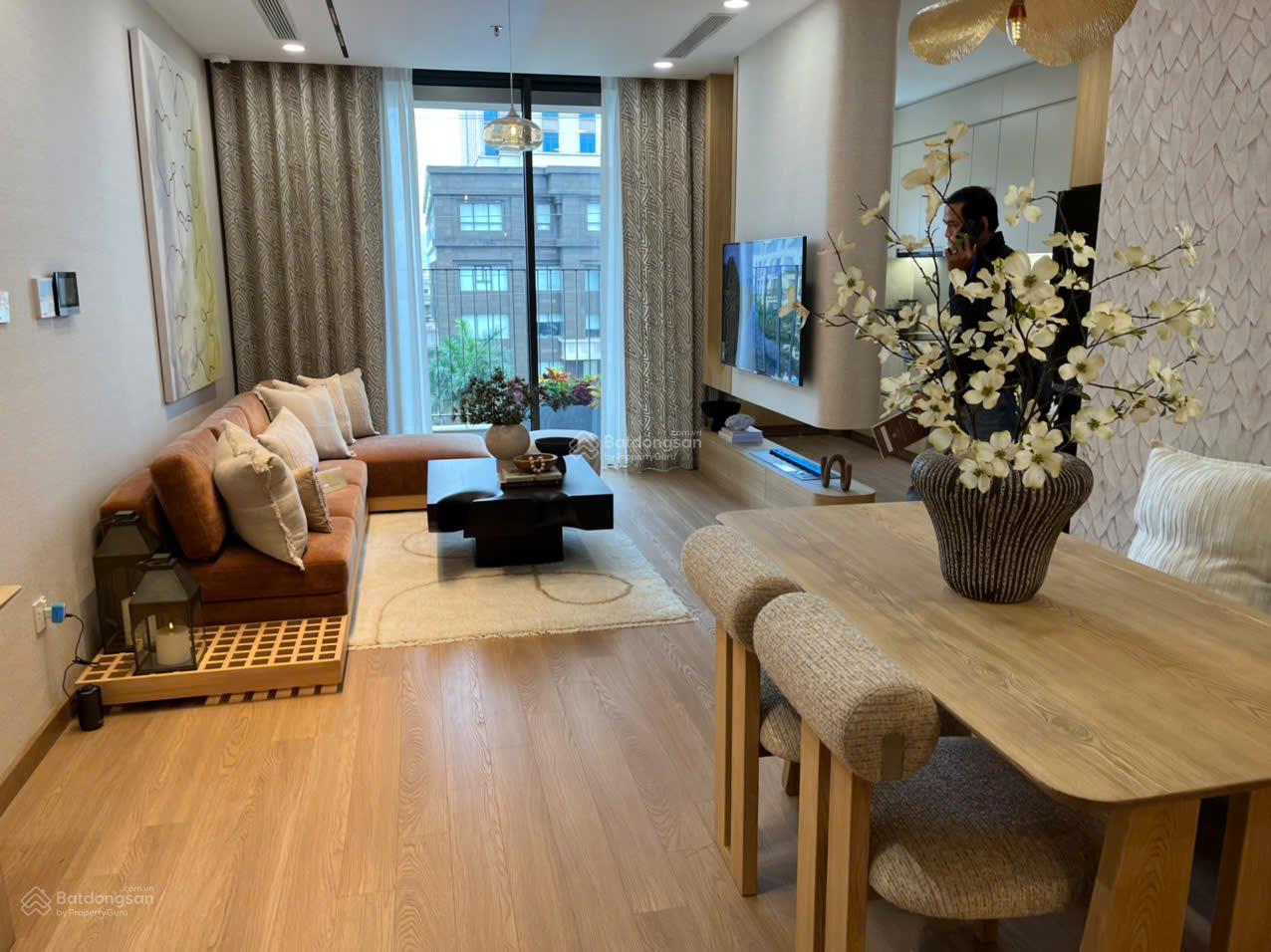 Bán căn hộ chung cư 91m2, 3 phòng ngủ tại The Charm An Hưng, căn góc, view nội khu, có nội thất