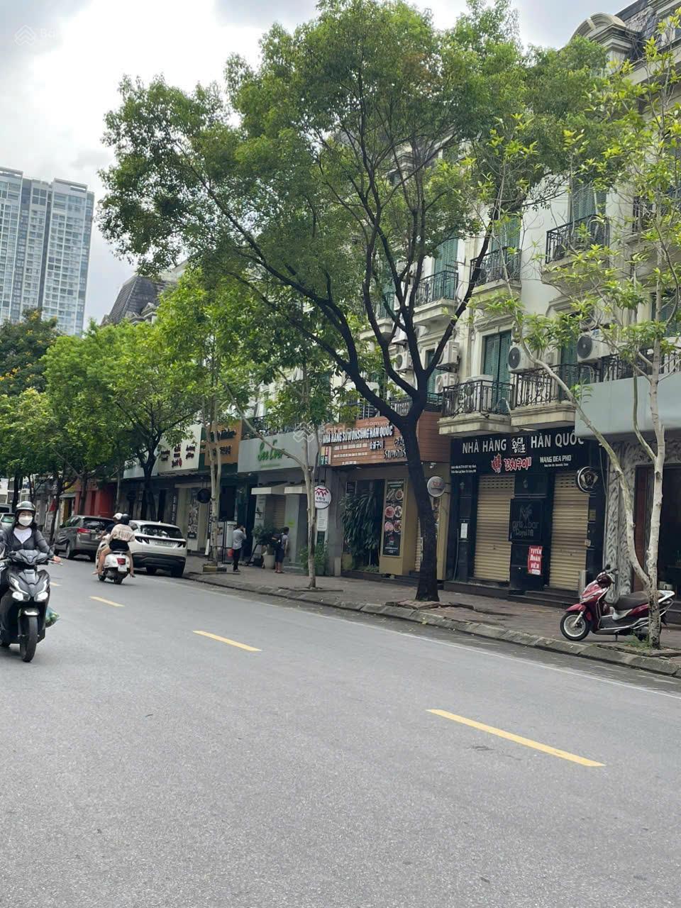 Bán nhà mặt phố KĐT Mỹ Đình Sông Đà. 91m2, xây 4 tầng + hầm. MT 5m. 2 mặt thoáng. KD tốt Bán nhà mặt phố KĐT Mỹ Đình Sông Đà. 91m2, xây 4 tầng + hầm. MT 5m. 2 mặt thoáng. KD tốt