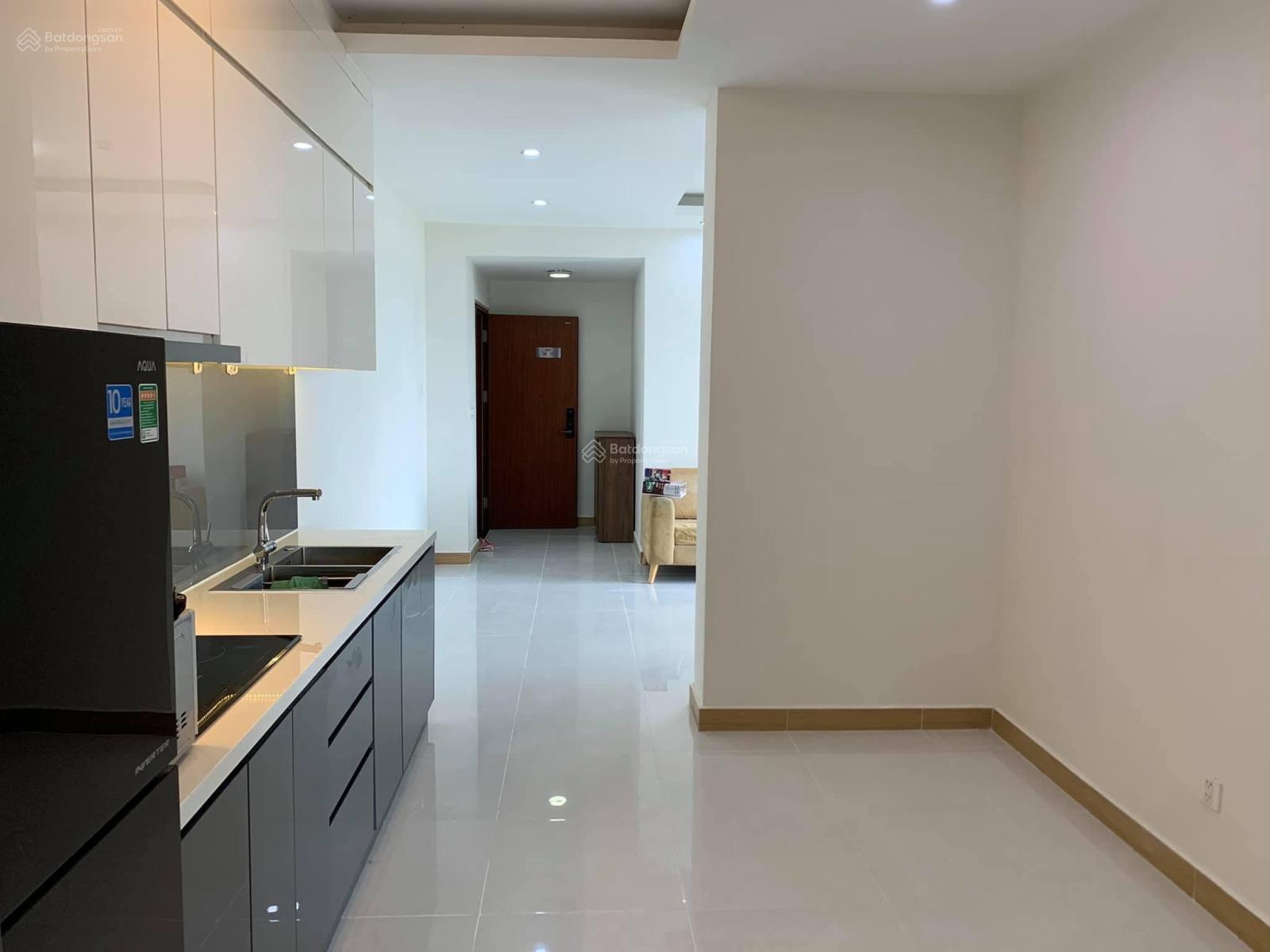 Bán CH Đức Khải Q7, Block A1, 75m2, 2pn, nội thất, view sông, giá 3,1 tỷ: LH 0902 952 *** Bán CH Đức Khải Q7, Block A1, 75m2, 2pn, nội thất, view sông, giá 3,1 tỷ: LH 0902 952 ***
