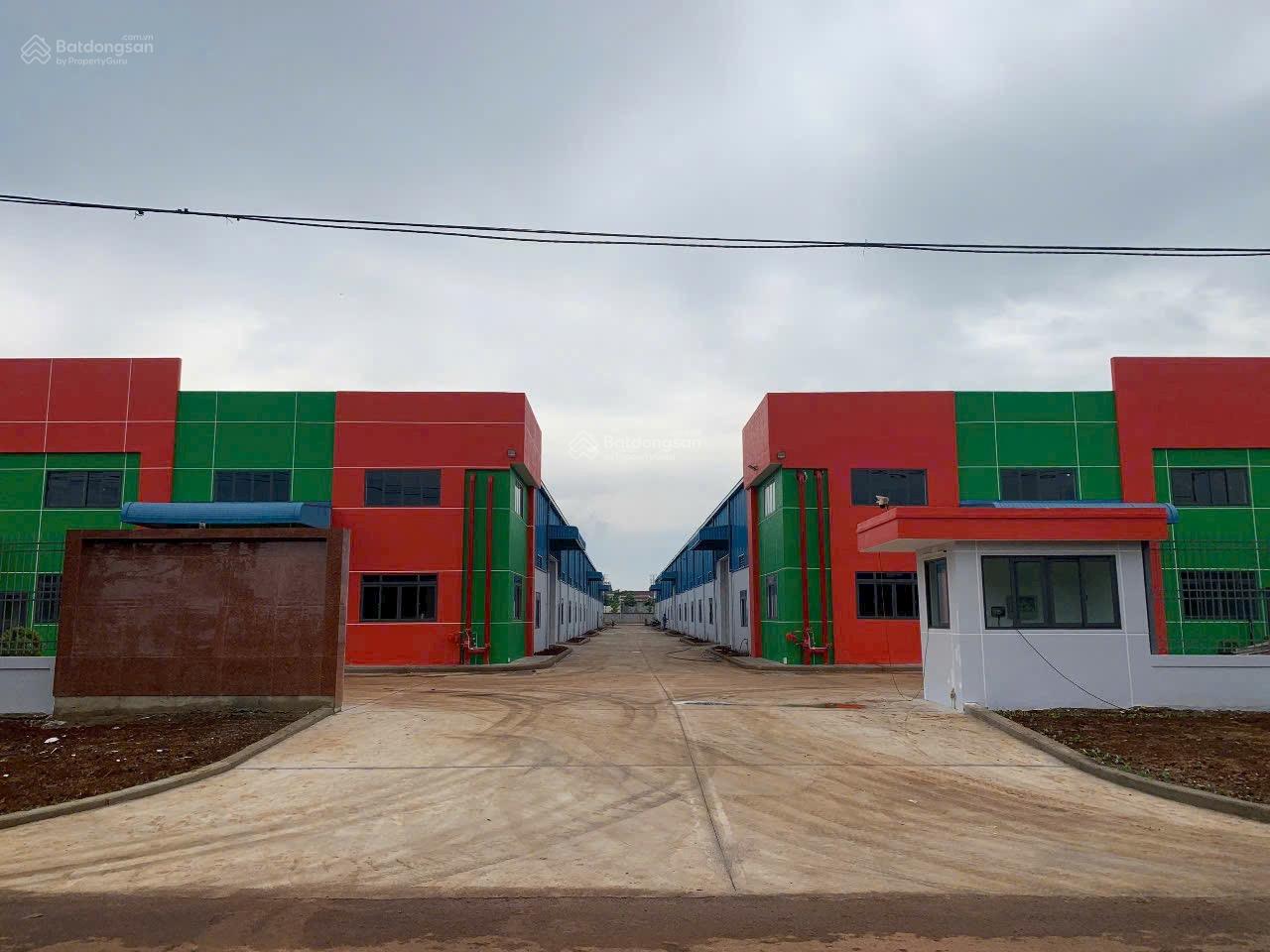 CHO THUÊ XƯỞNG 4500m KCN Long Khánh 0907 838 ***