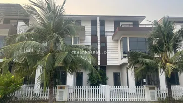 Biệt thự Riverside 8,7x17m, hoàn thiện cơ bản, sổ hồng hoàn công, giá 3,2 tỷ liên hệ 0941 030 ***