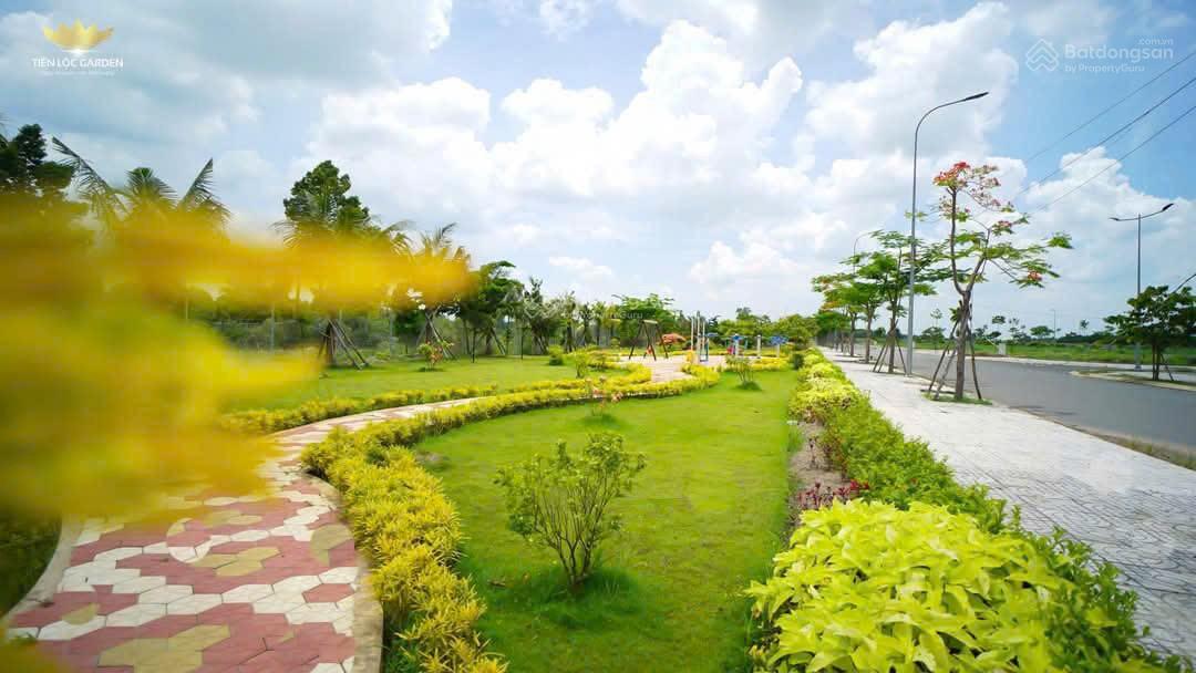 Hàng ngộp KDC Tiến Lộc Garden, Ngay đường Hoàng Lan . DT : 99m2 - Giá 2Tỷ8 .cách sân bay QTLT 5km