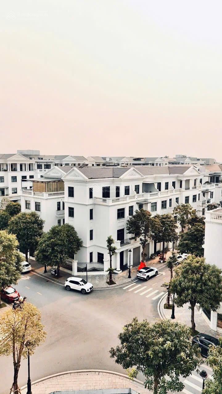 Bán căn góc siêu đẹp Vin Marina, 155m2, chỉ 19.5 tỷ, ba mặt tiền, góc ngã tư