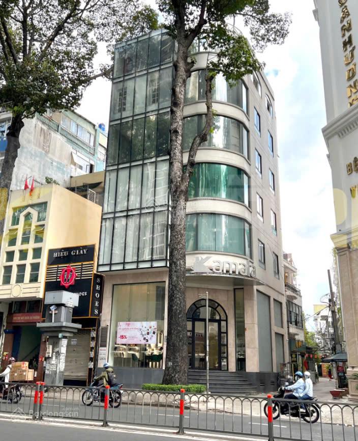 Tòa nhà góc 2 mặt tiền 45 đường 3/2, phường 11, quận 10