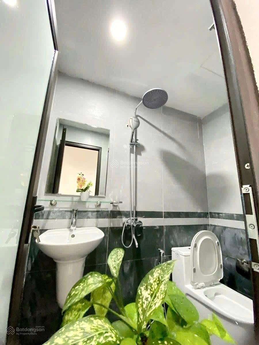 Giảm sốc 200 triệu - trung tâm Đông Đa Phố Văn Chương - siêu phẩm 4 tầng mới đẹp full nội thất Giảm sốc 200 triệu - trung tâm Đông Đa Phố Văn Chương - siêu phẩm 4 tầng mới đẹp full nội thất