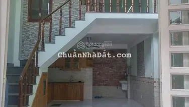 Bán nhà 1 trệt 3 lầu tại đường 26 Làng Tăng Phú dtsd 140 m2 , sổ hoàng công đầy đủ