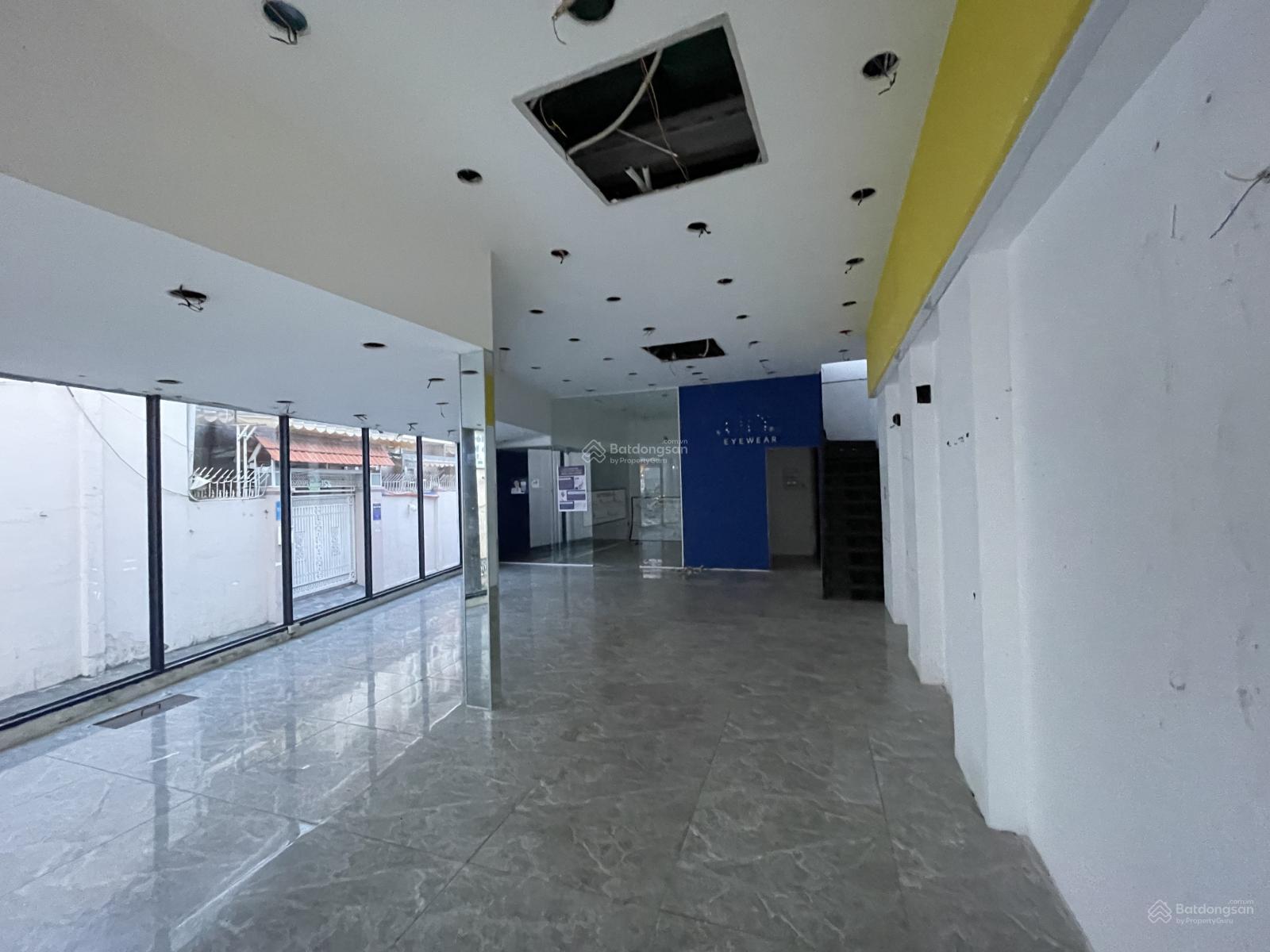 Cho thuê mặt bằng 6 nở hậu 8 m sâu 14m Võ Văn Ngân, Thủ Đức