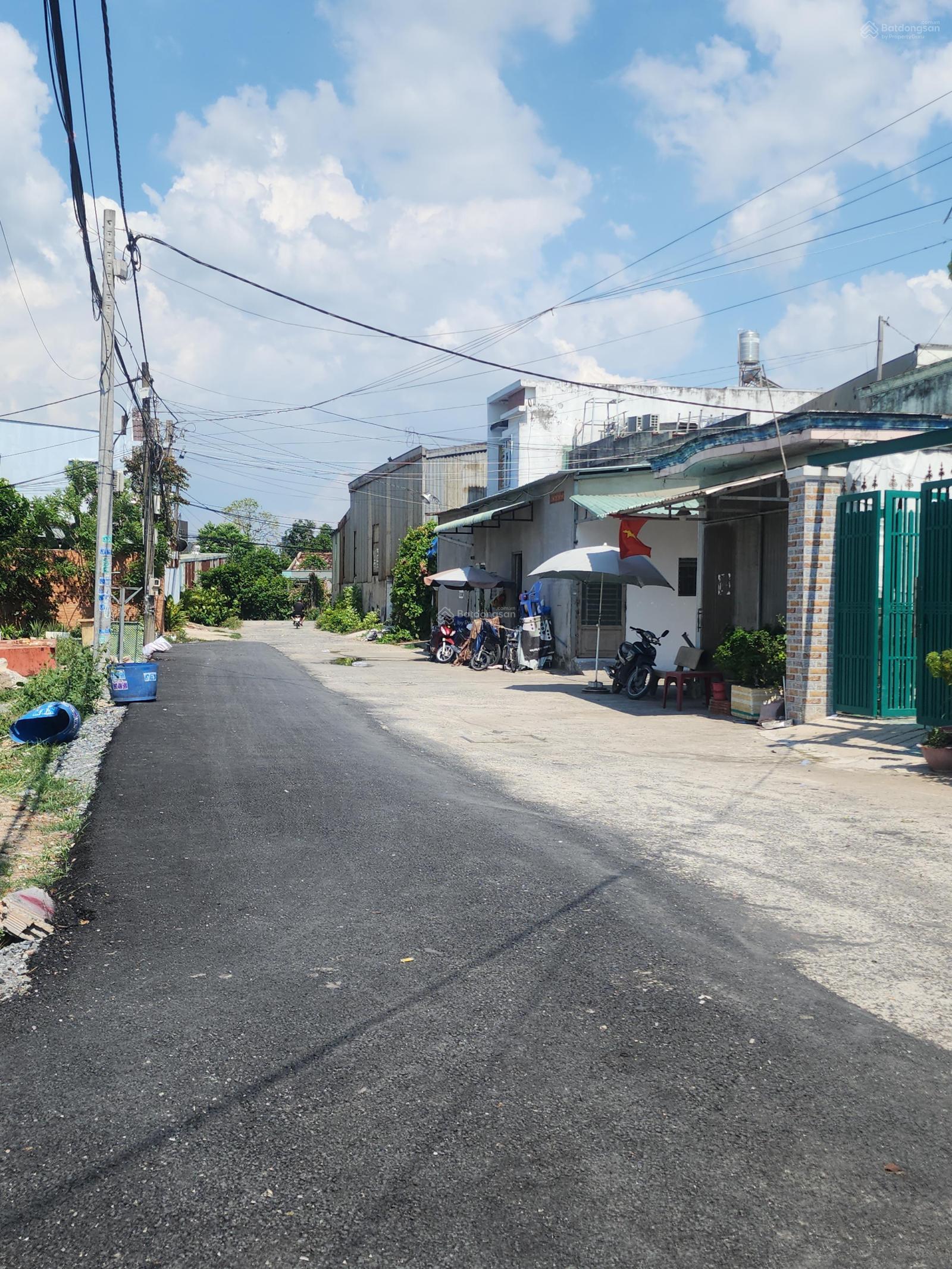 Bán nhanh lô đất thổ cư đường Trung Đông 7, Hóc Môn, diện tích 5m x 19m, giá 3,35 tỷ Bán nhanh lô đất thổ cư đường Trung Đông 7, Hóc Môn, diện tích 5m x 19m, giá 3,35 tỷ