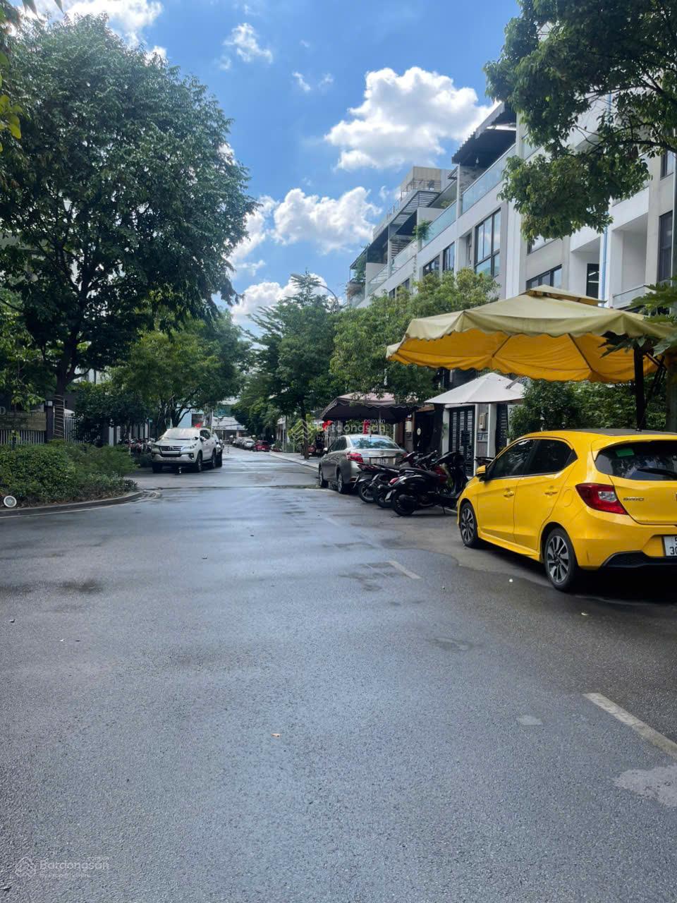 Khu biệt thự đẳng cấp nhất quận 10, Hà Đô Centrosa đường 3/2; 8x16m; 4 tầng, giá chỉ 55 tỷ TL