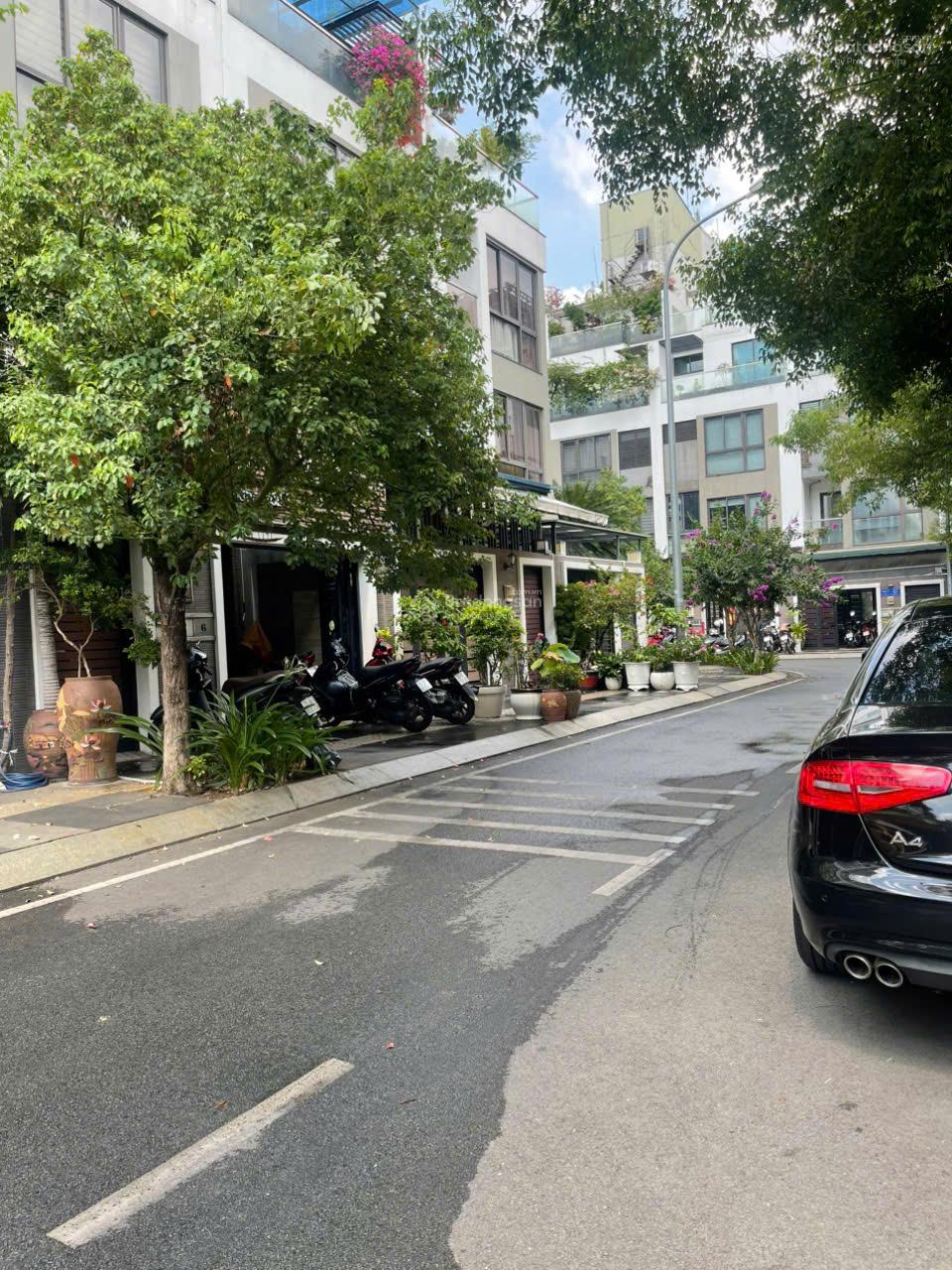 Khu biệt thự đẳng cấp nhất quận 10, Hà Đô Centrosa đường 3/2; 8x16m; 4 tầng, giá chỉ 55 tỷ TL