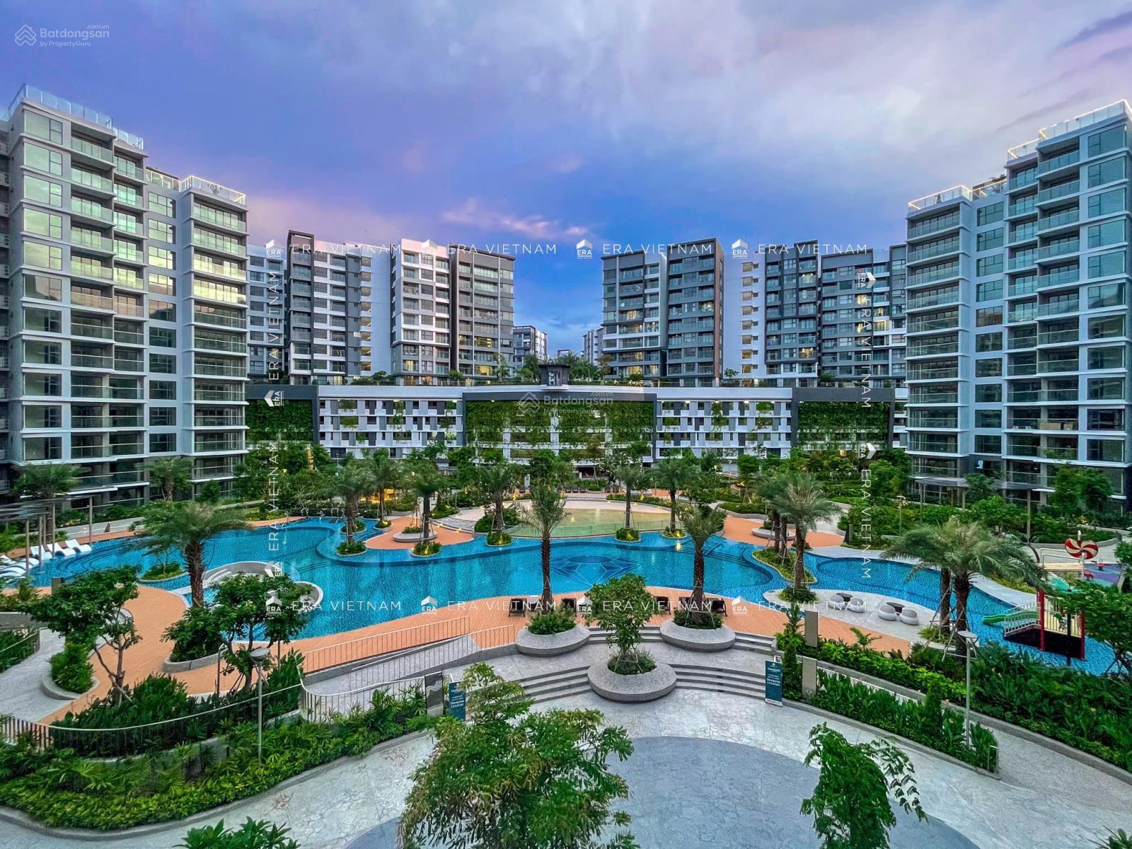 Căn hộ 2PN Diamond Centery, 96m², tầng cao, view hồ bơi, chỉ 7,7 tỷ
