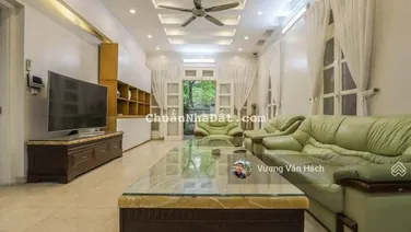 Chính chủ bán biệt thự Ciputra Tây Hồ - nhà đẹp - ở ngay - nội thất nhập khẩu 250m2 nhỉnh 50 tỷ