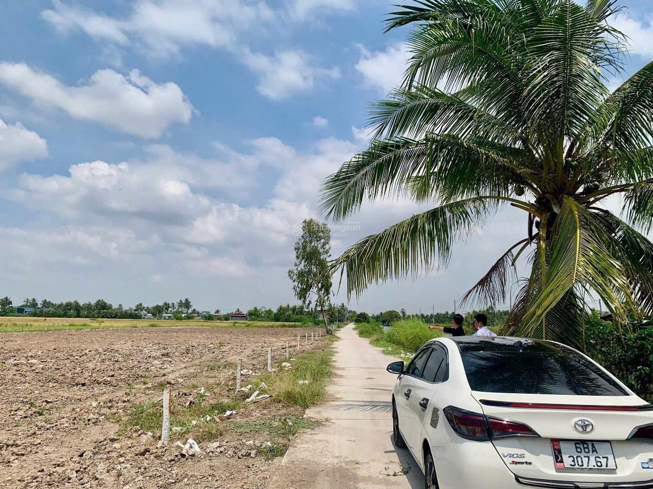 Đất nền thổ cư giá f0 khu vực đang phát triển thích hợp đầu tư, làm nhà vườn