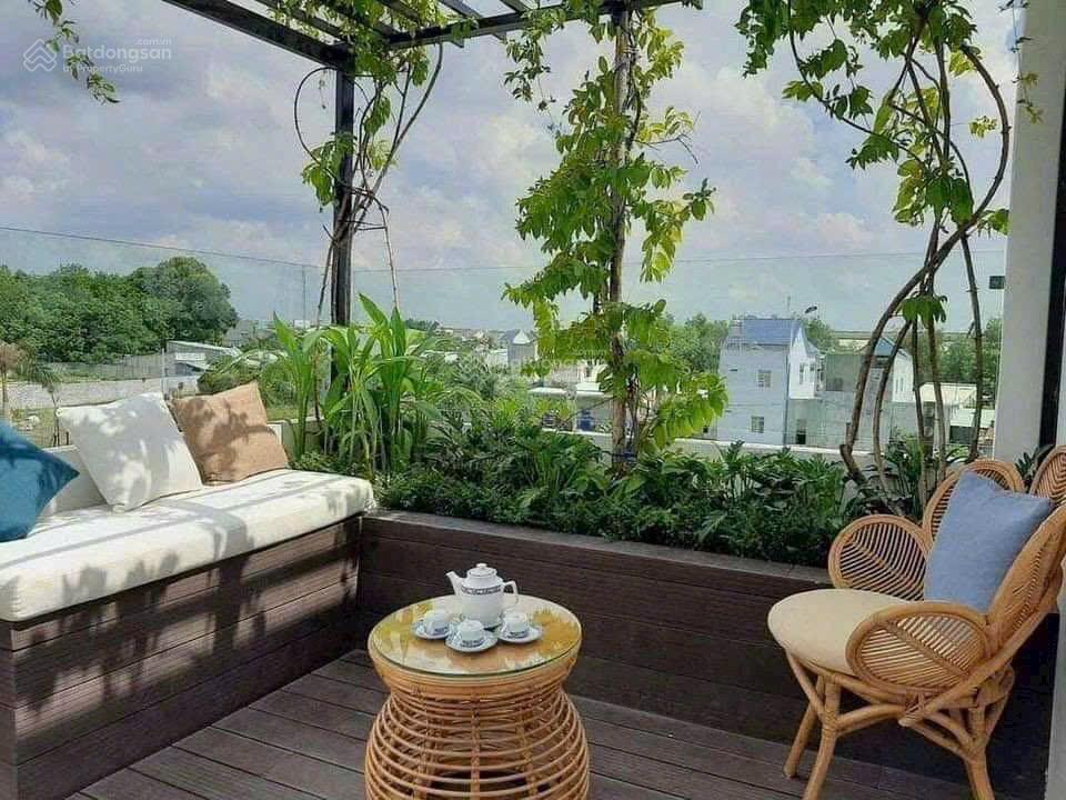 Bán căn nhà phố 1 trệt 2 lầu khu compound an ninh