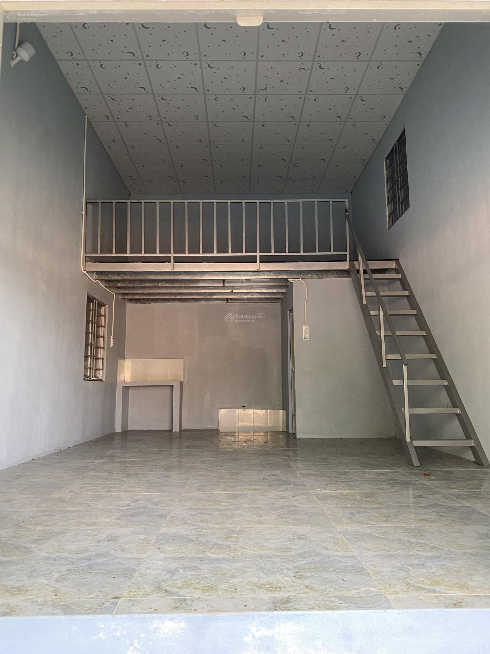 Bán đất kèm nhà ở khu dân cư, 680m2 tại Cây Thông Trong, Cửa Dương, Phú Quốc, 2,2 tỷ giá cực chất