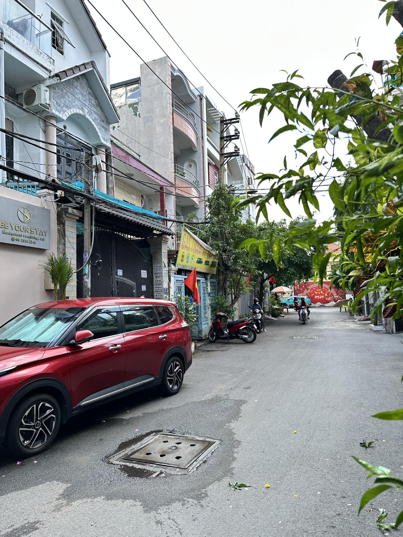 Hẻm xe tải quay đầu, Nguyễn Xí, Bình Thạnh - 100m2 vuông vức - 10.9 tỷ
