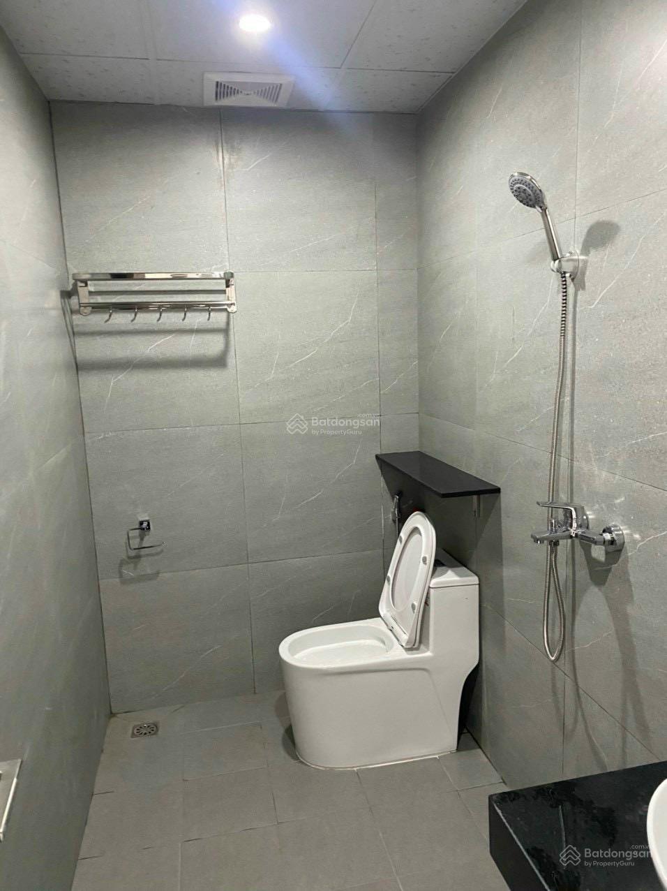 Cho thuê phòng trong KĐT Hinode, cách DHCN 1,5km giá từ 3,5 tr/ tháng. LH 0966 675 ***