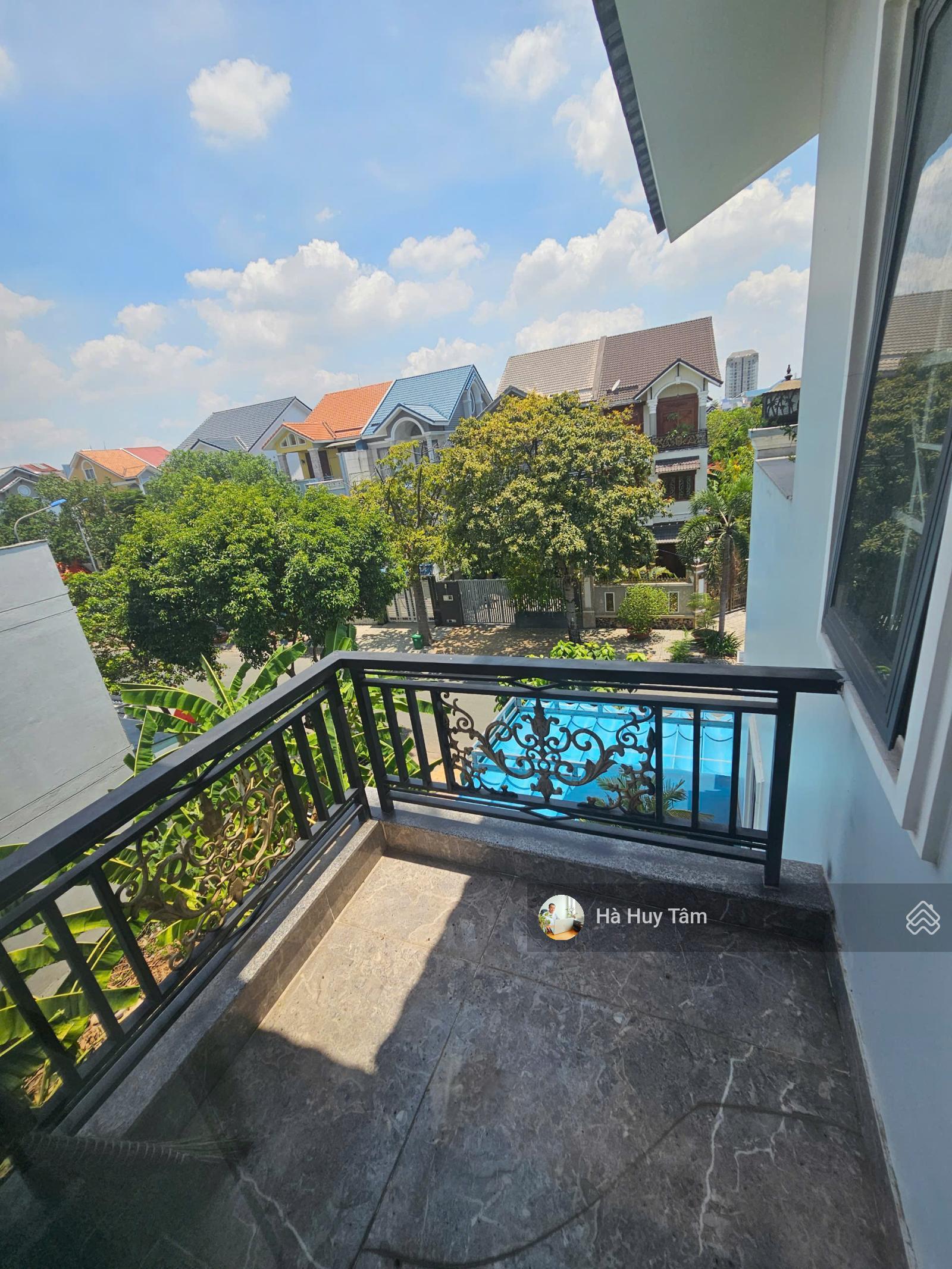 Bán biệt thự Khang Điền Intresco, Quận 9 giá 19 tỷ