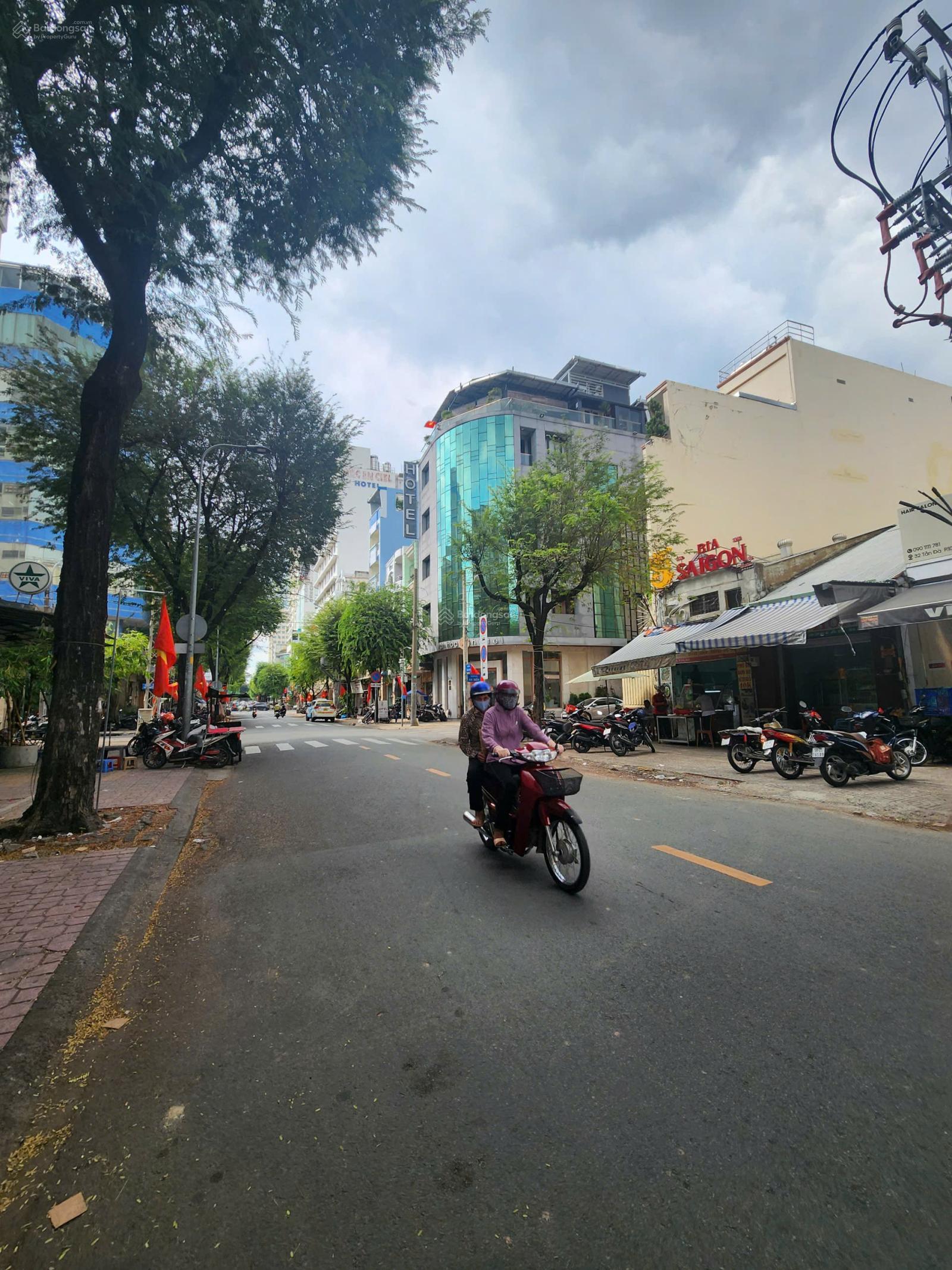 Bán nhà mặt tiền 26-28 Tản Đà, P10, Quận 5 DT: 7m x 18m CN: 120m2 - giá: 59 tỷ