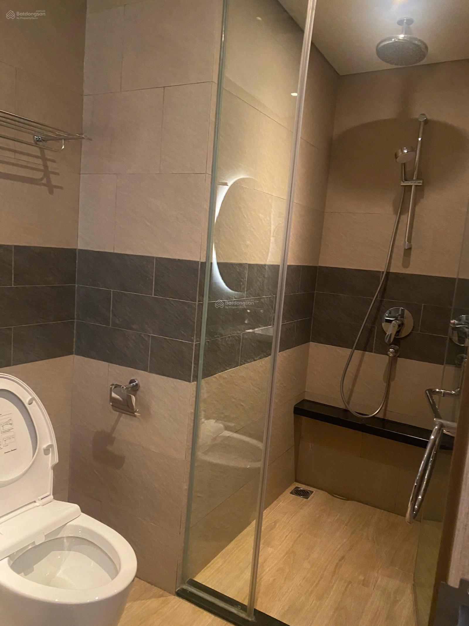 Bán nhanh căn studio giá thu hồi vốn full nội thất view hồ vịnh bãi tắm giá chỉ 1.5 tỷ