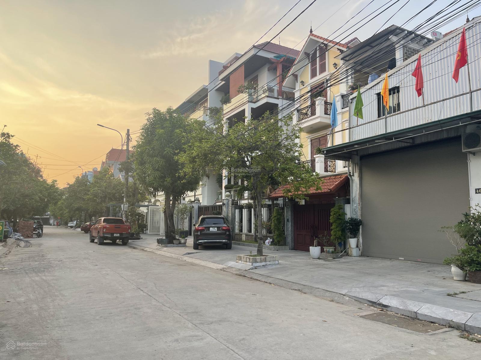 Bán đất biệt thự biển Cột 5 Hạ Long Dt 135,8m2, mt: 9,7m. Sđcc hướng Nam quay biển giá 15 tỷ